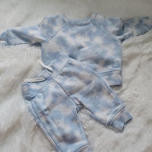 On Cloud Nine Sweatshirt & Pants Set